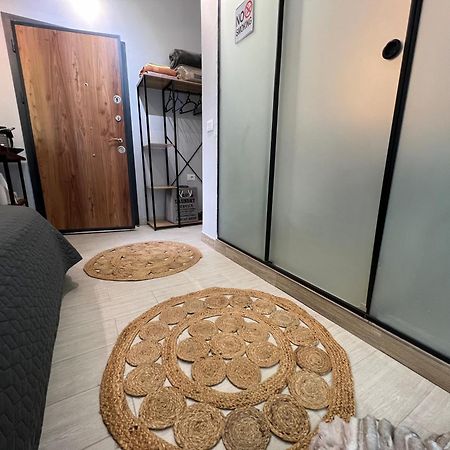 Blloku Tirana Studio Экстерьер фото